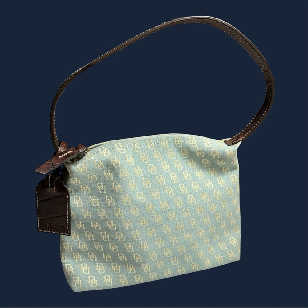 dooney & bourke baby blue monogram shoulder purse